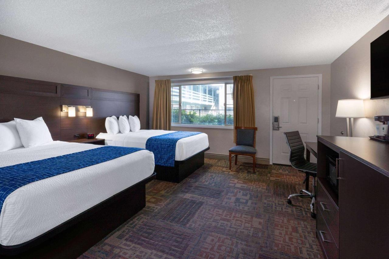 Travelodge By Wyndham Florence Extérieur photo
